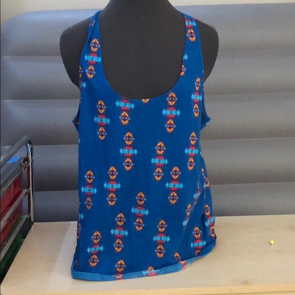 Tank too - Picture 1 of 2